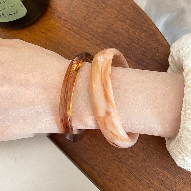 Irregular Wide-brimmed Acrylic Acetate Bracelet