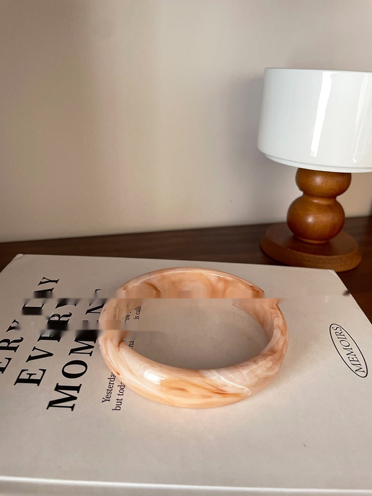 Irregular Wide-brimmed Acrylic Acetate Bracelet