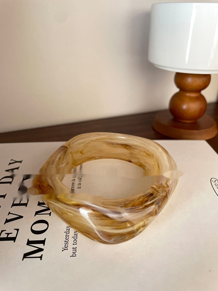 Irregular Wide-brimmed Acrylic Acetate Bracelet